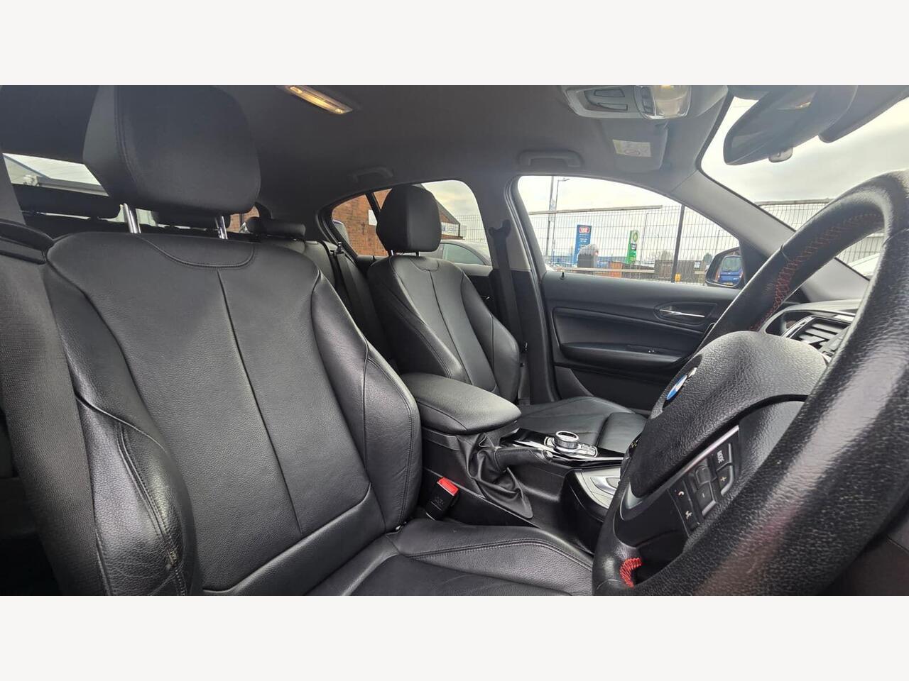 BMW 1 Series YC67GYX