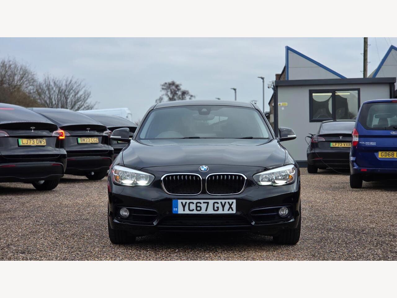 BMW 1 Series YC67GYX
