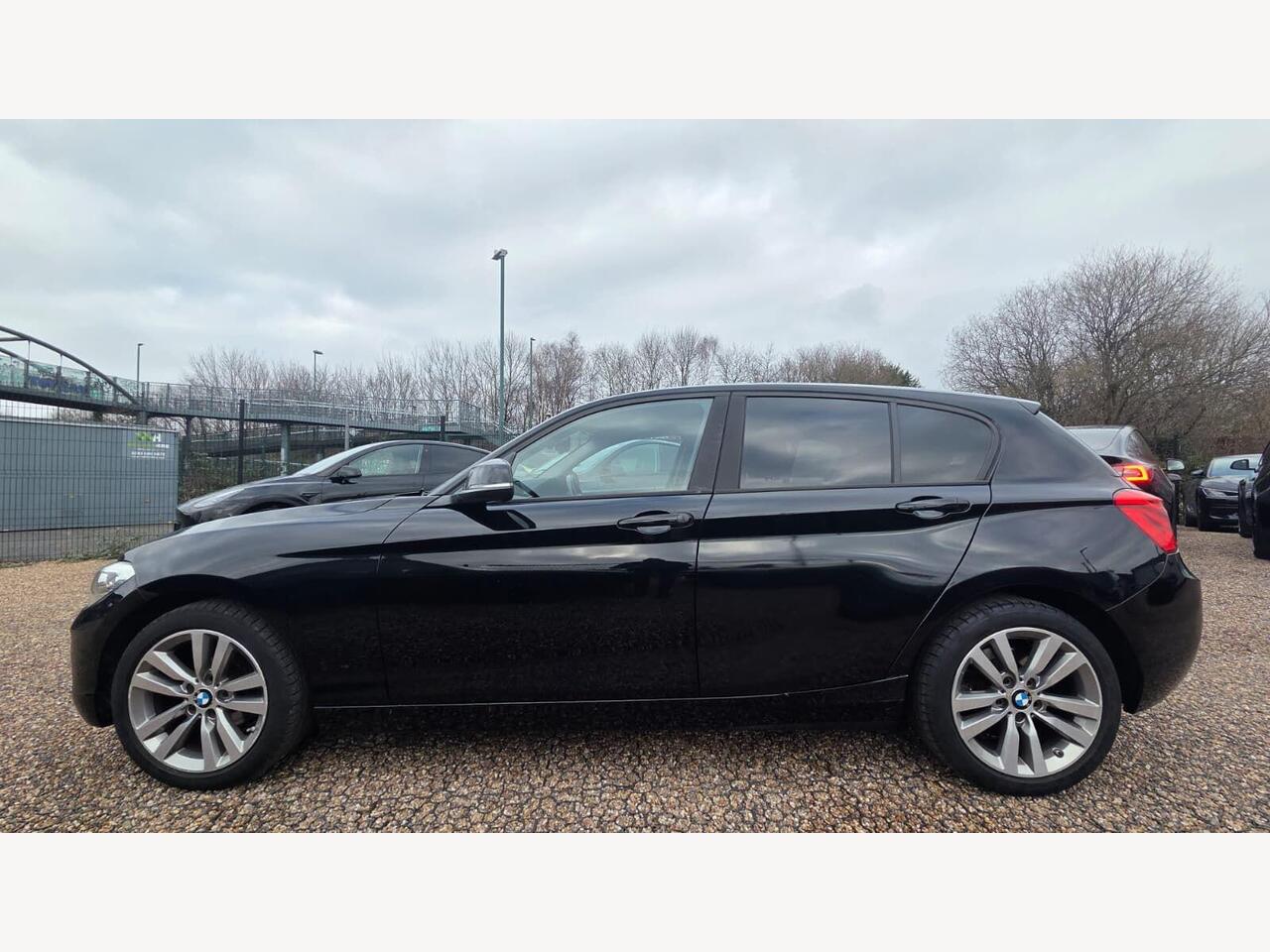 BMW 1 Series YC67GYX