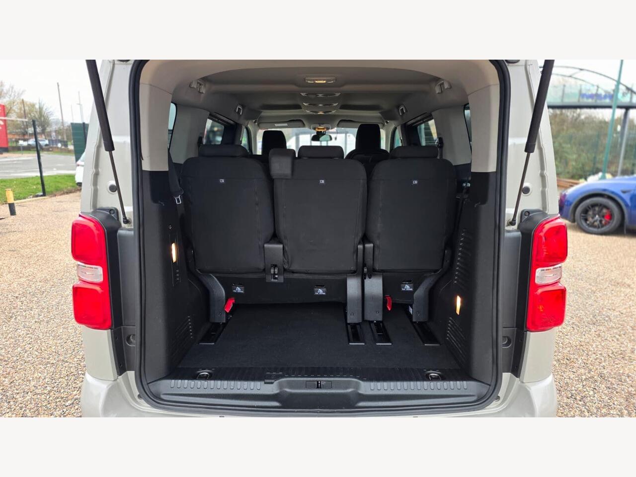 Toyota PROACE Verso RJ21DXX