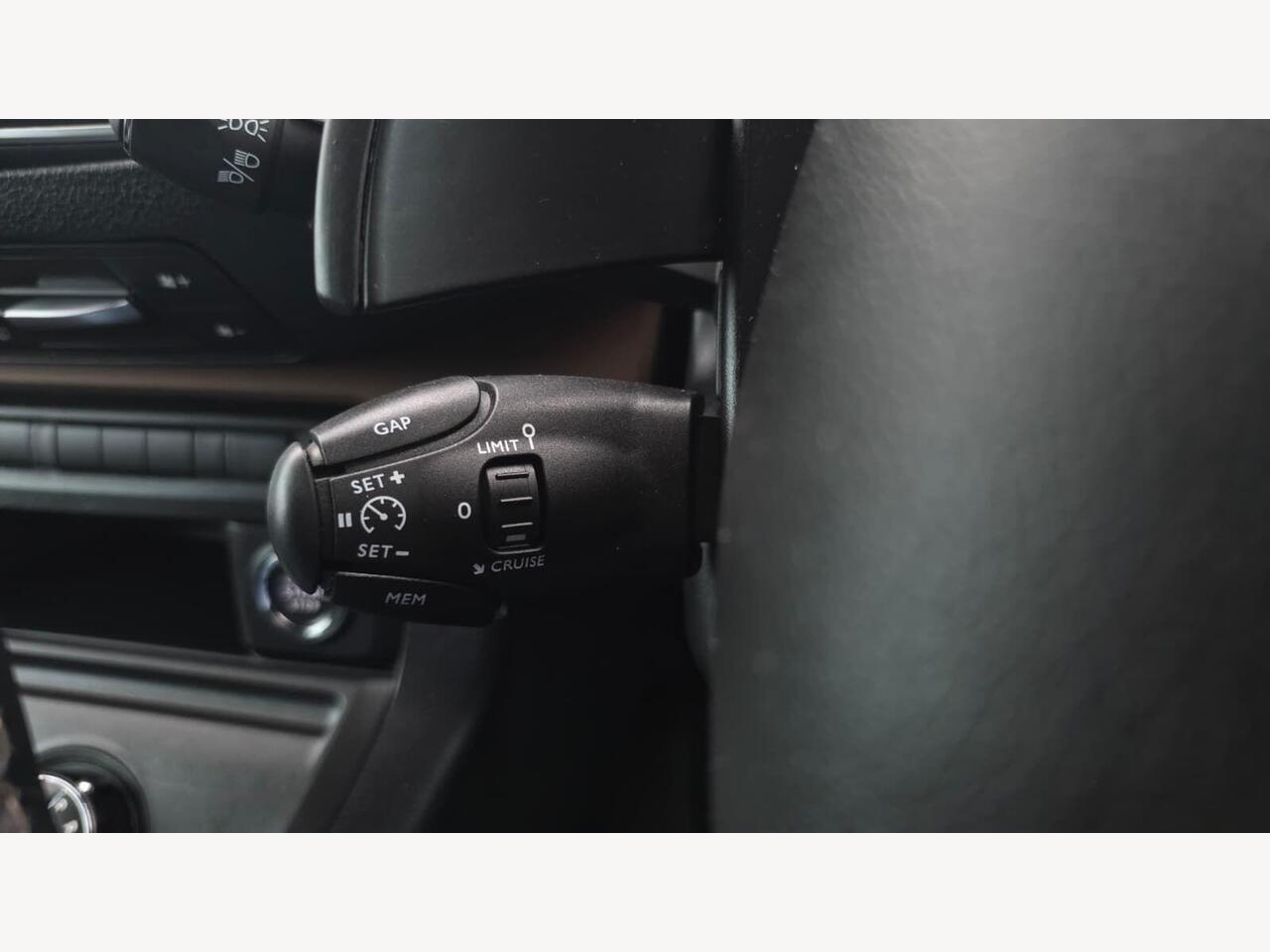 Toyota PROACE Verso RJ21DXX
