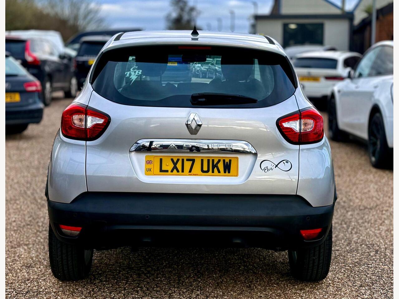 Renault Captur LX17UKW