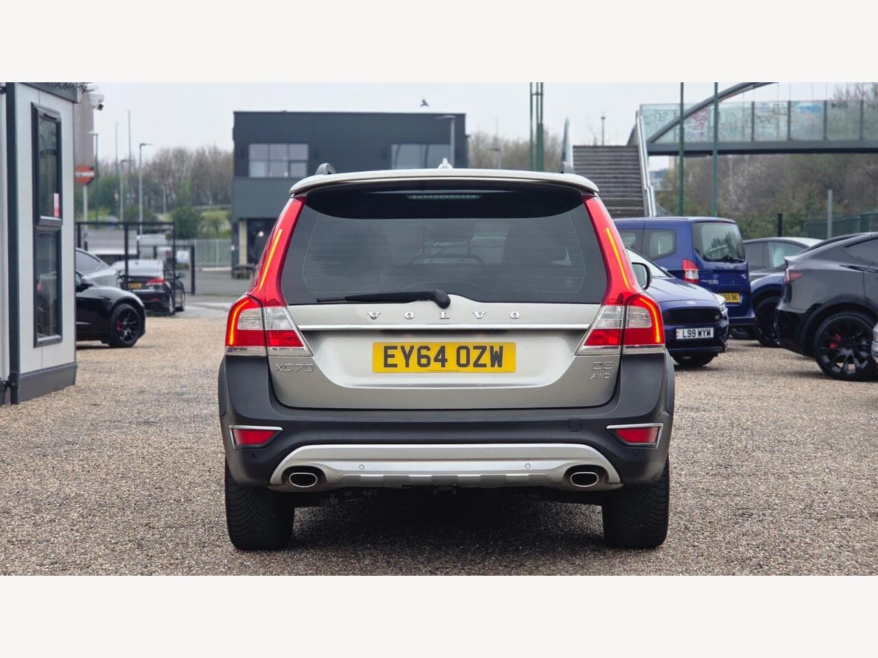 Volvo XC70 EY64OZW