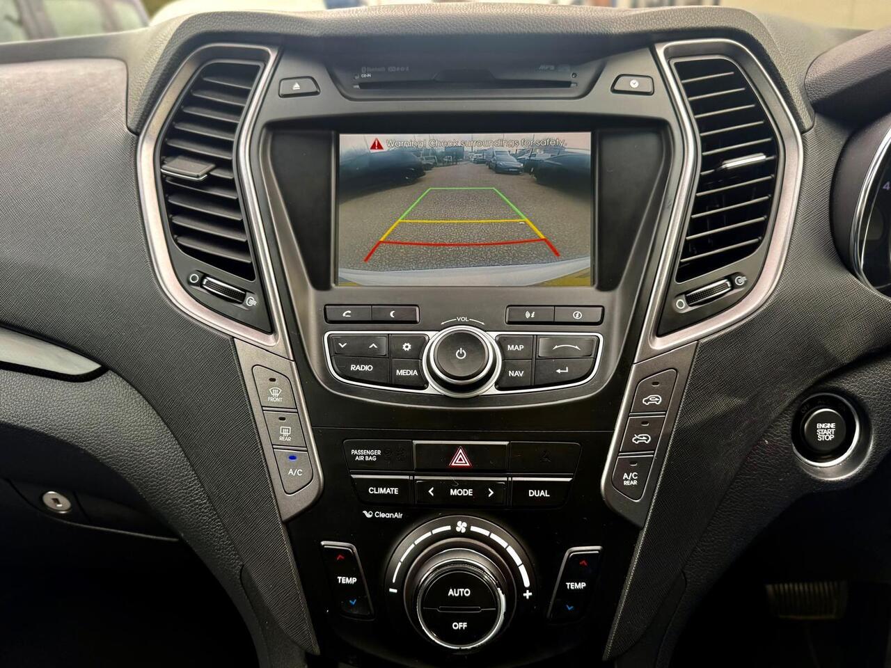 Hyundai Santa Fe EA15DZN