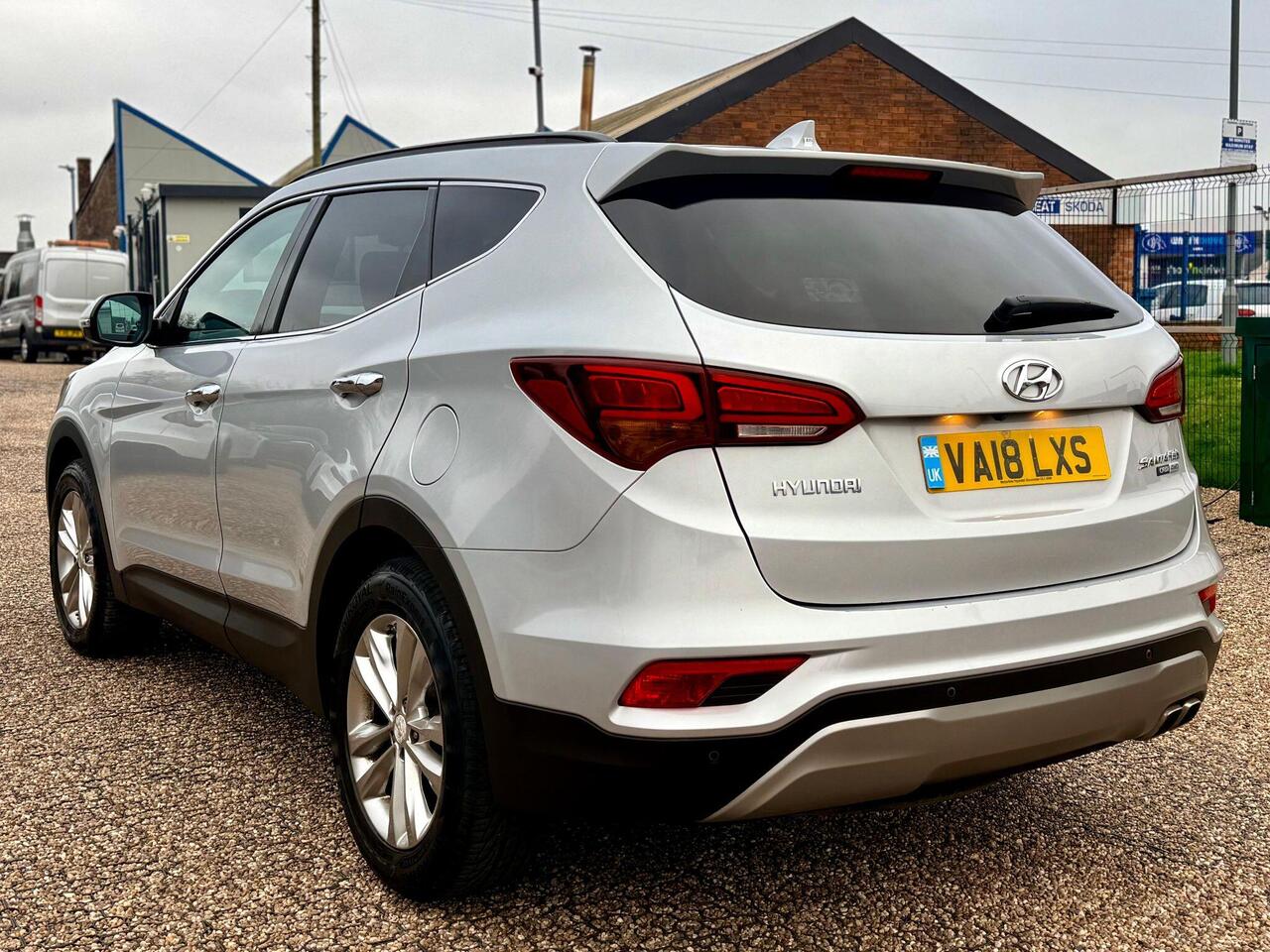 Hyundai Santa Fe VA18LXS