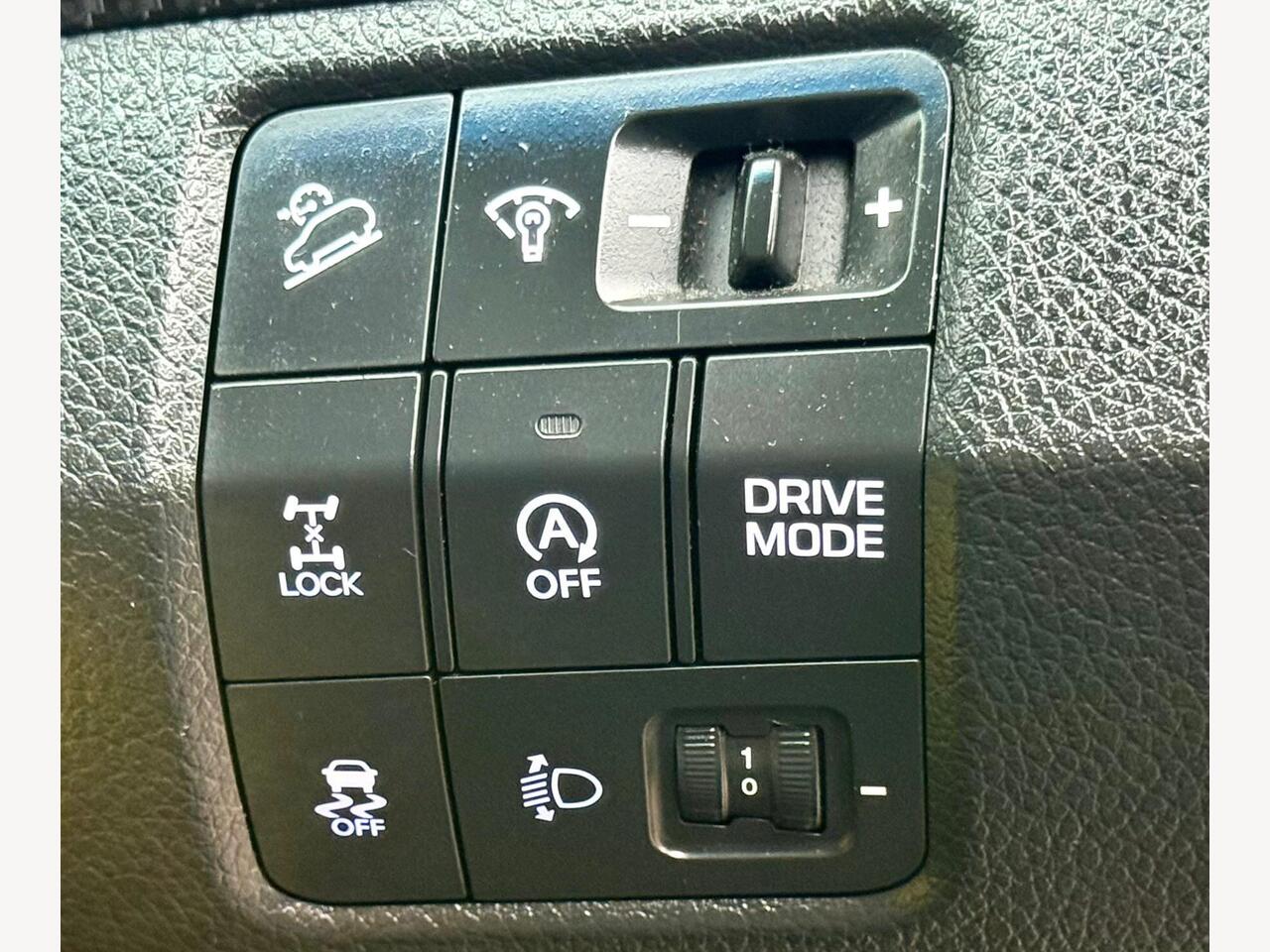 Hyundai Santa Fe VA18LXS