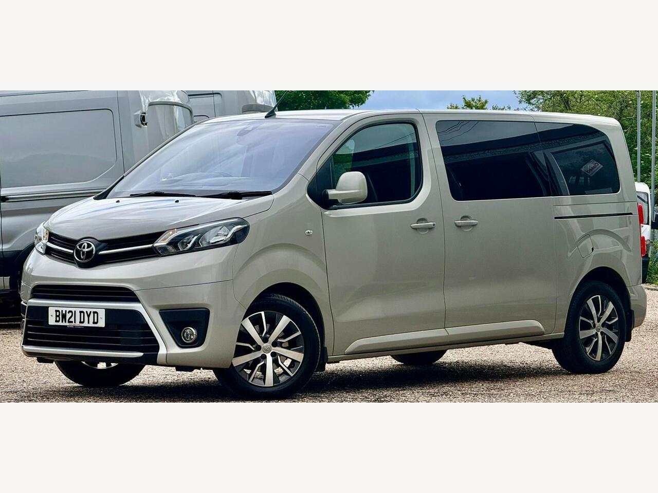 Toyota PROACE Verso BW21DYD