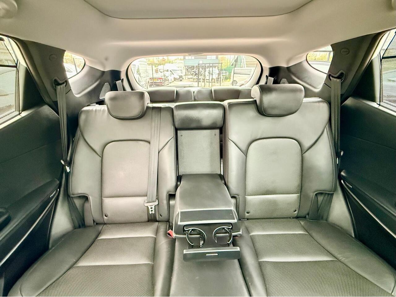 Hyundai Santa Fe EA15DZN