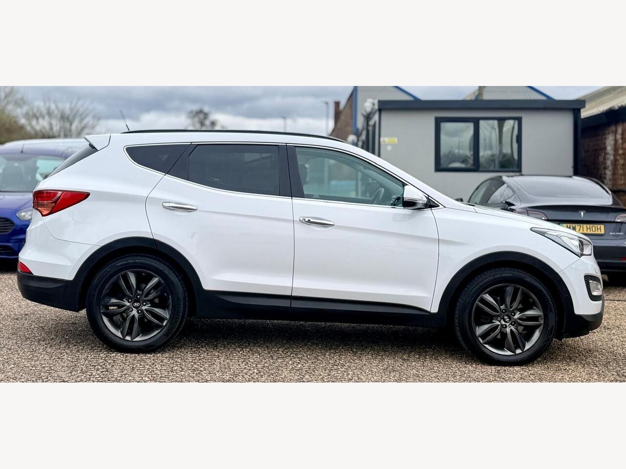 Hyundai Santa Fe EA15DZN