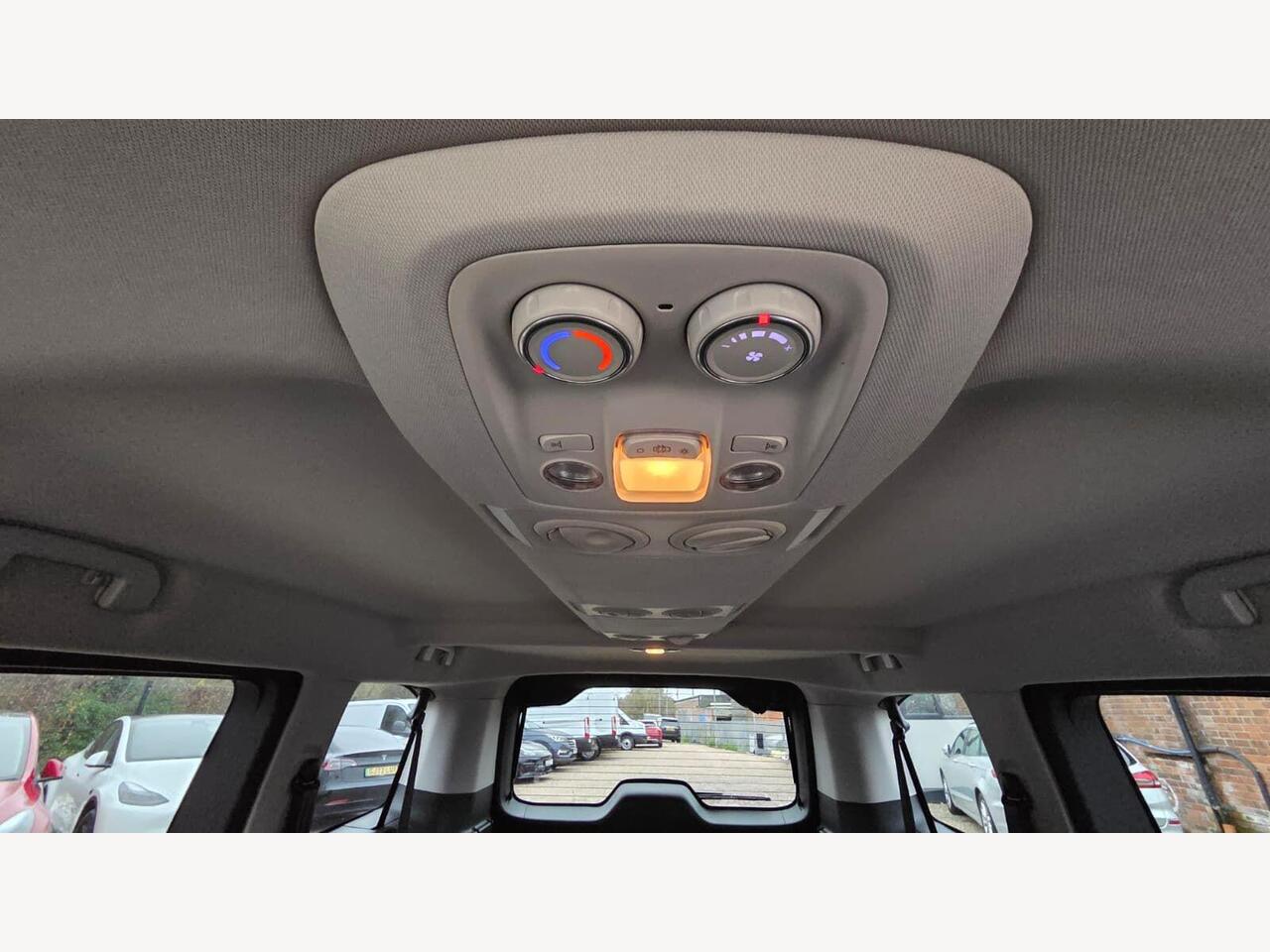 Toyota PROACE Verso RJ70LKN