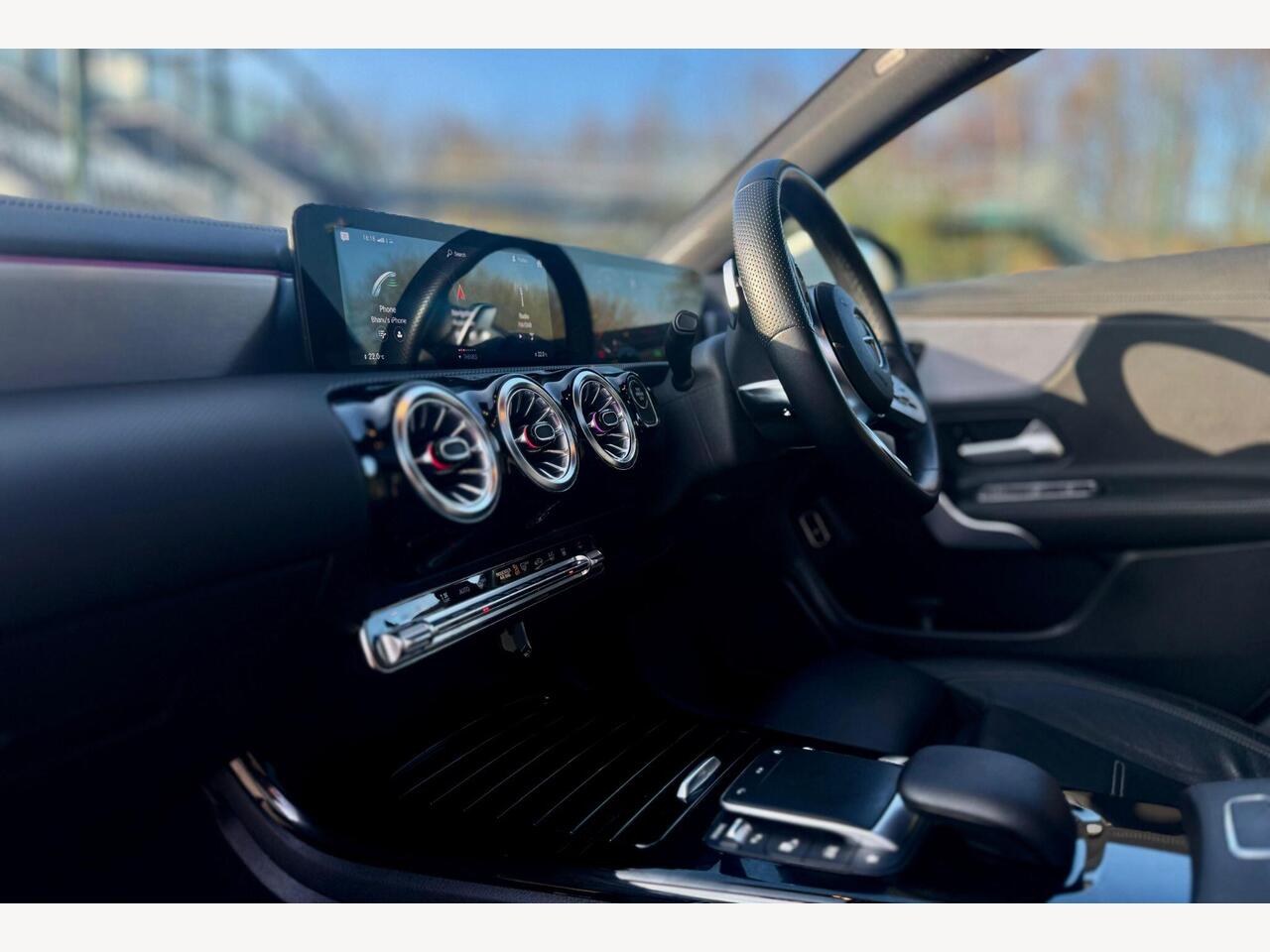 Mercedes-Benz CLA WV71XOX