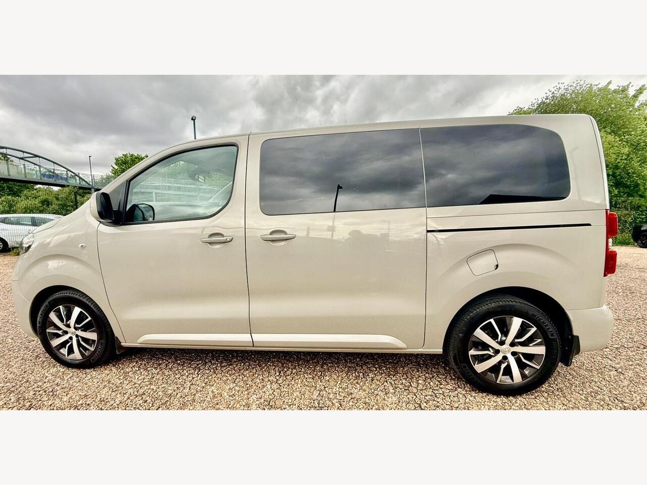 Toyota PROACE Verso BW21DYD