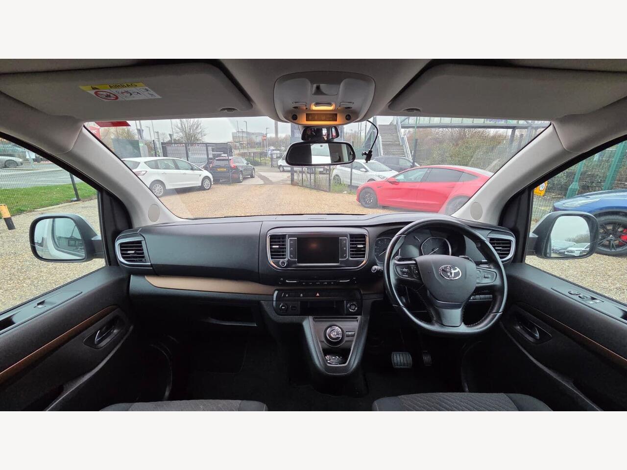 Toyota PROACE Verso RJ70LKN