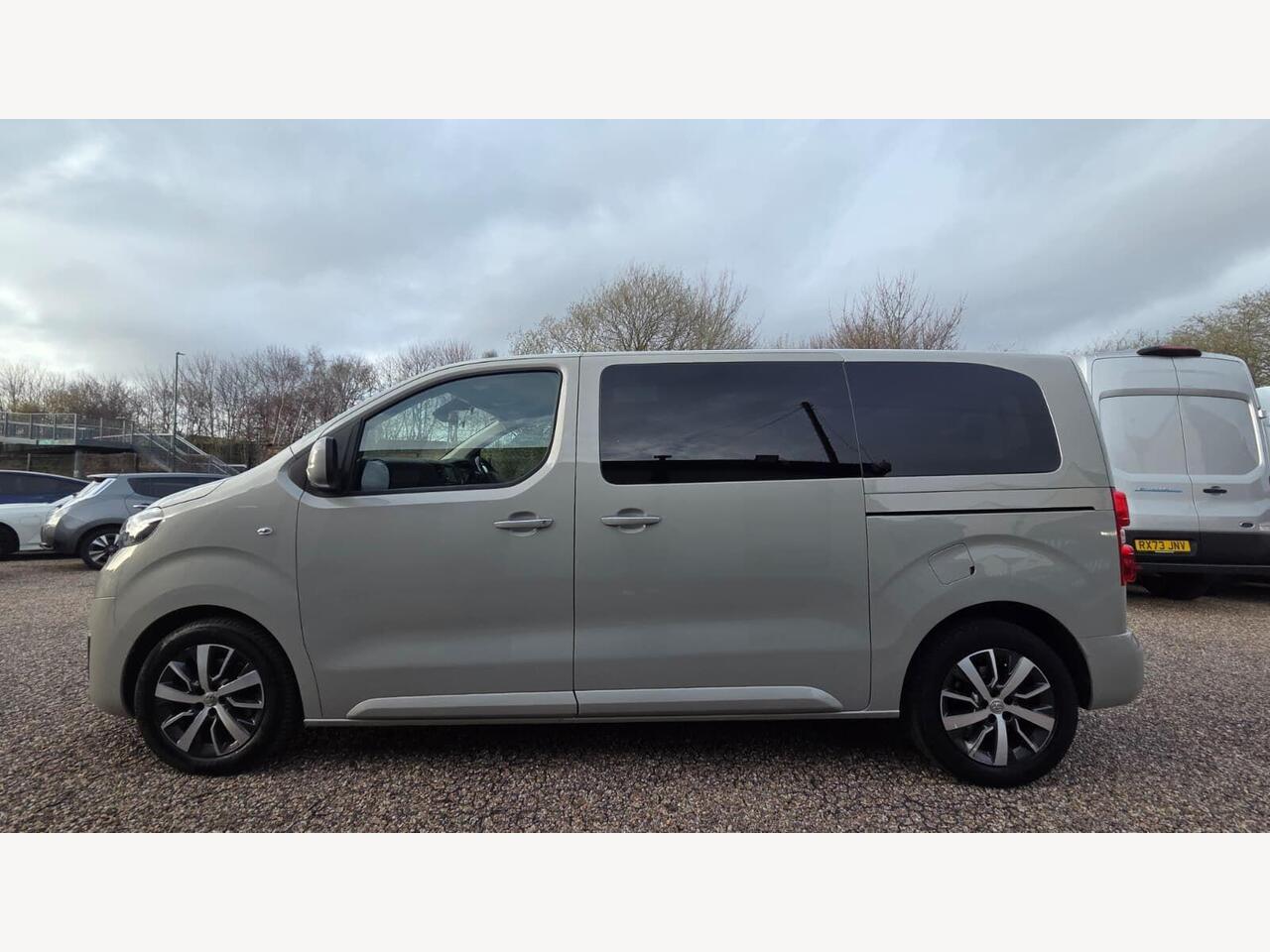Toyota PROACE Verso RJ70LKN