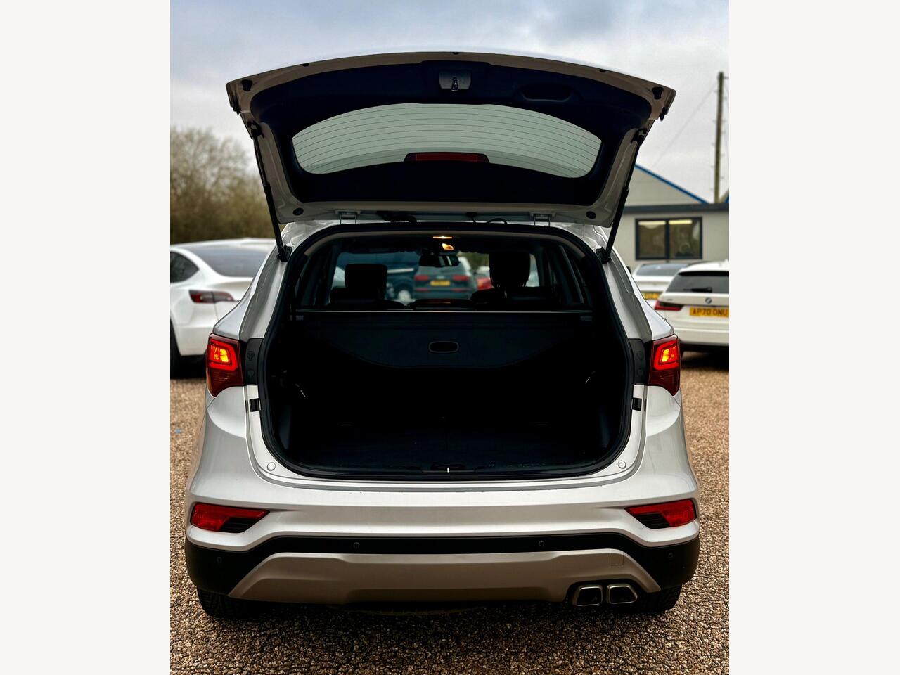 Hyundai Santa Fe VA18LXS