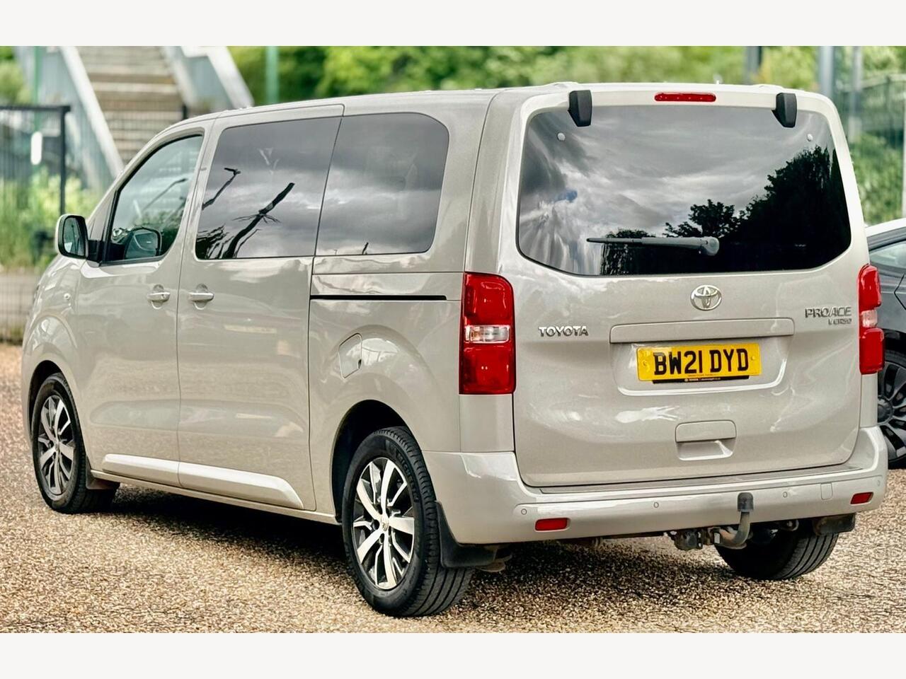 Toyota PROACE Verso BW21DYD