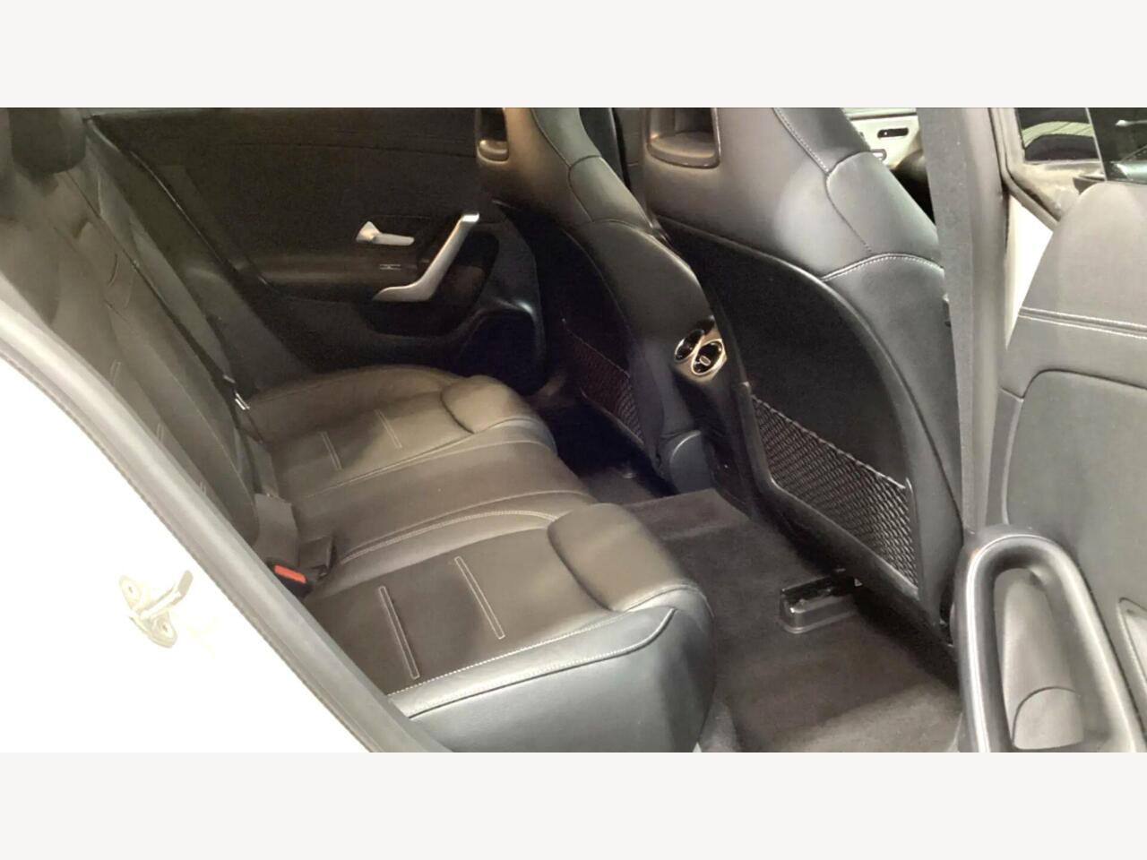 Mercedes-Benz CLA WV71XOX