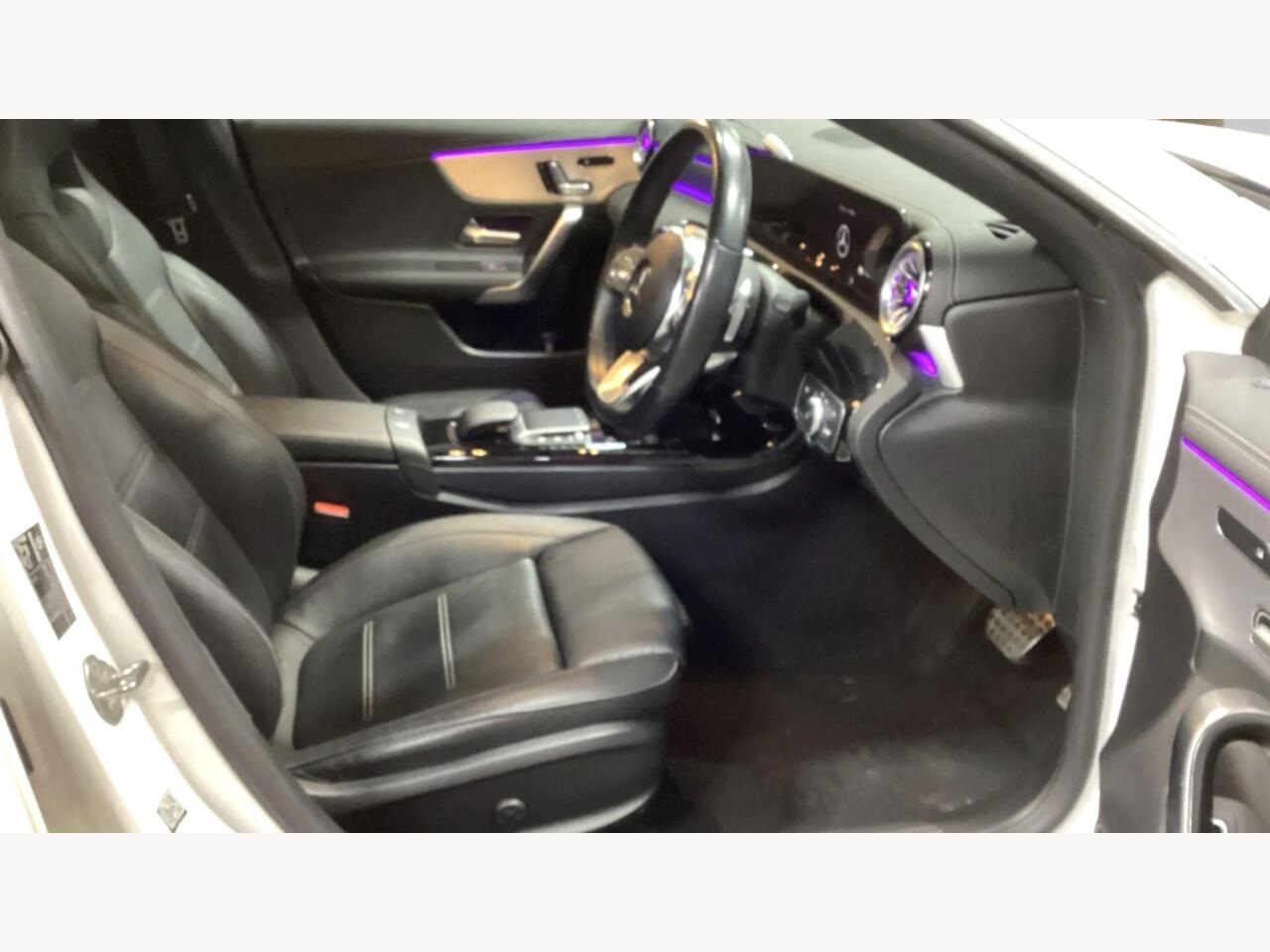 Mercedes-Benz CLA WV71XOX