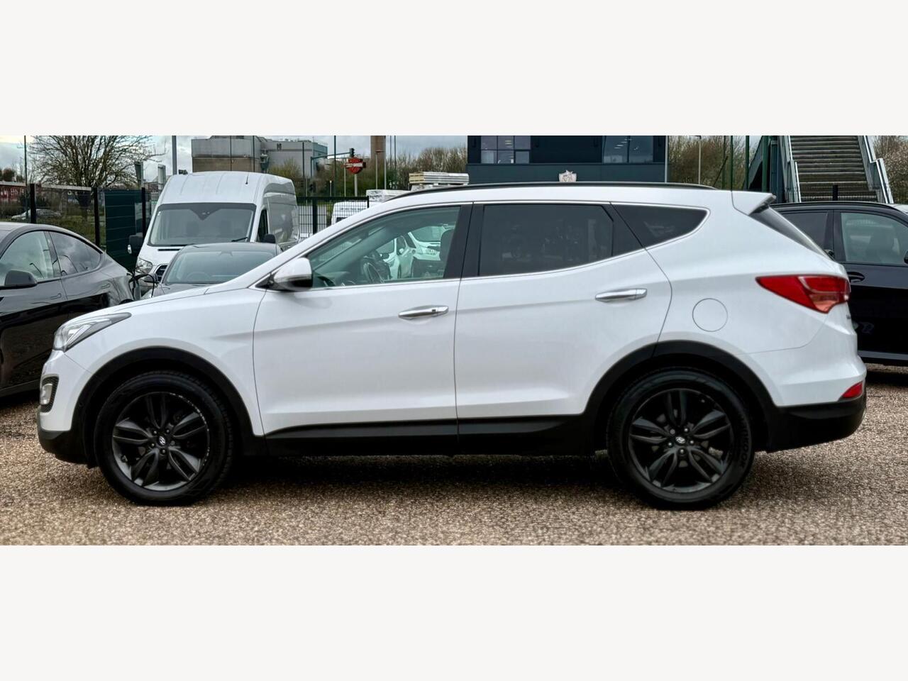 Hyundai Santa Fe EA15DZN