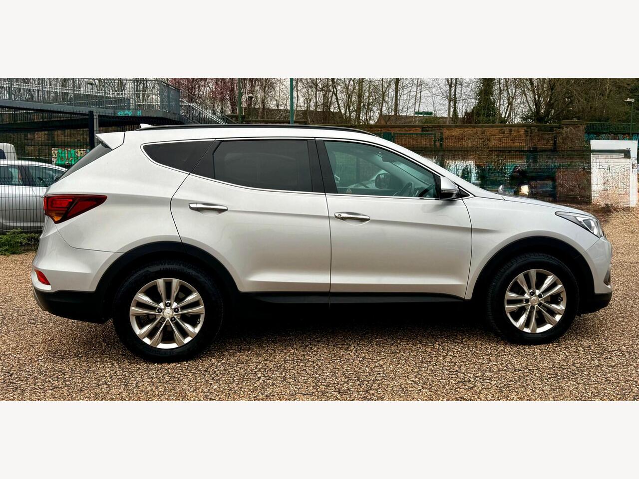 Hyundai Santa Fe VA18LXS