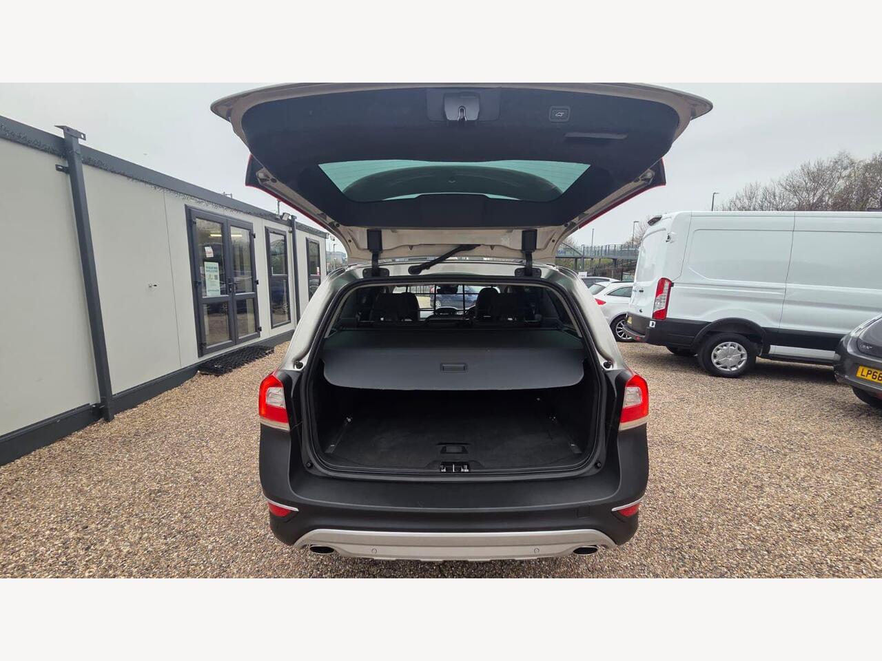 Volvo XC70 EY64OZW