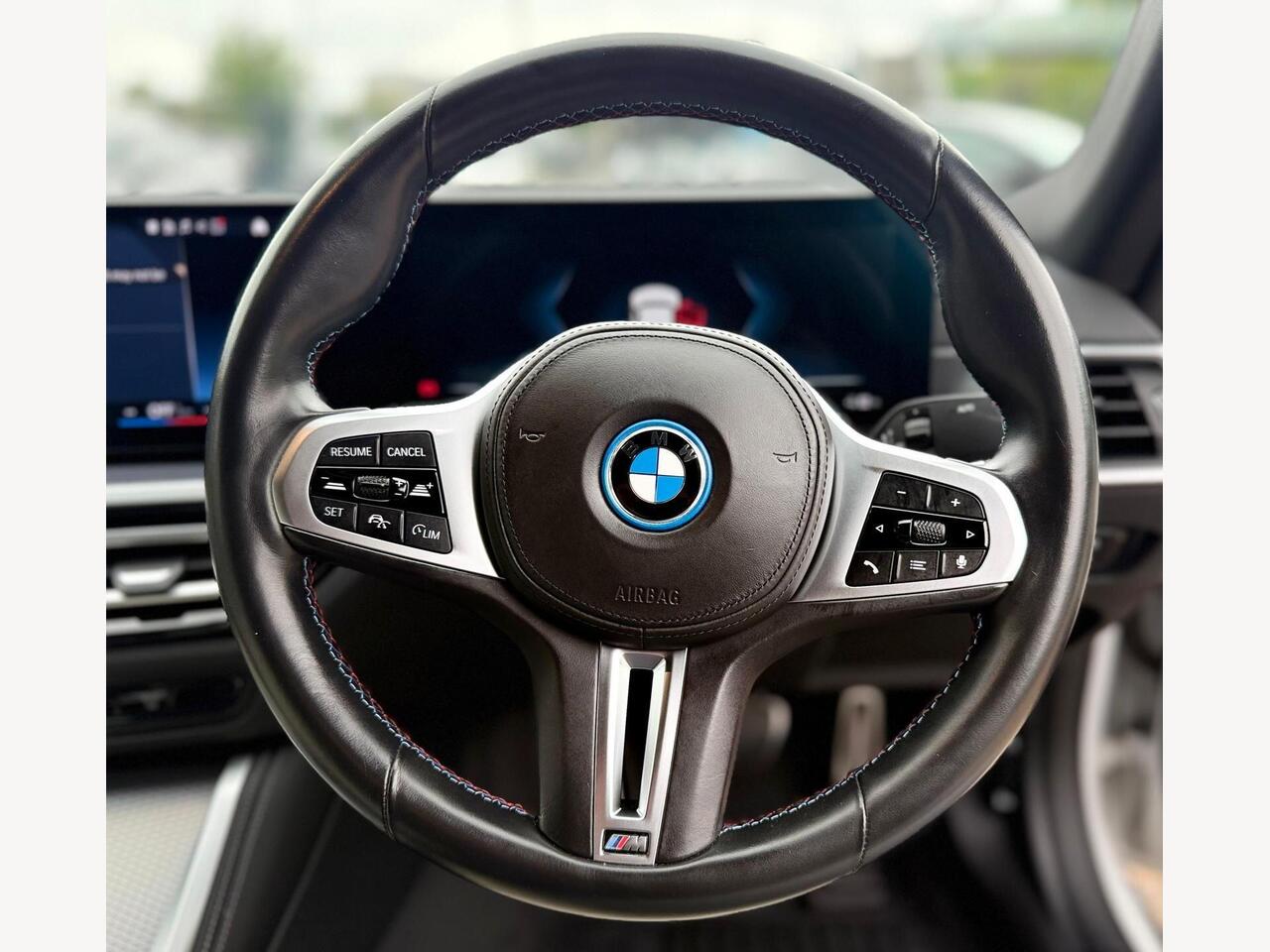BMW i4 HN23TXY