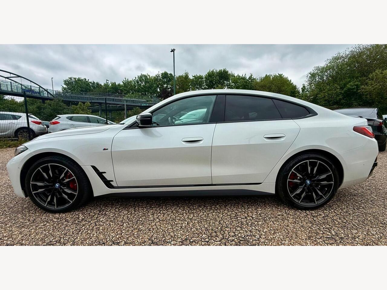 BMW i4 HN23TXY