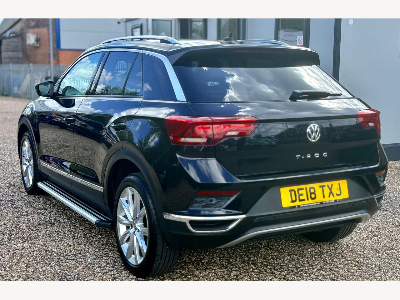 Volkswagen T-Roc DE18TXJ