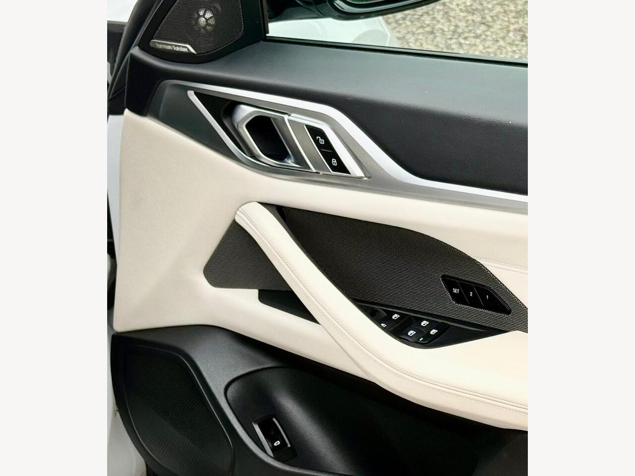BMW i4 HN23TXY