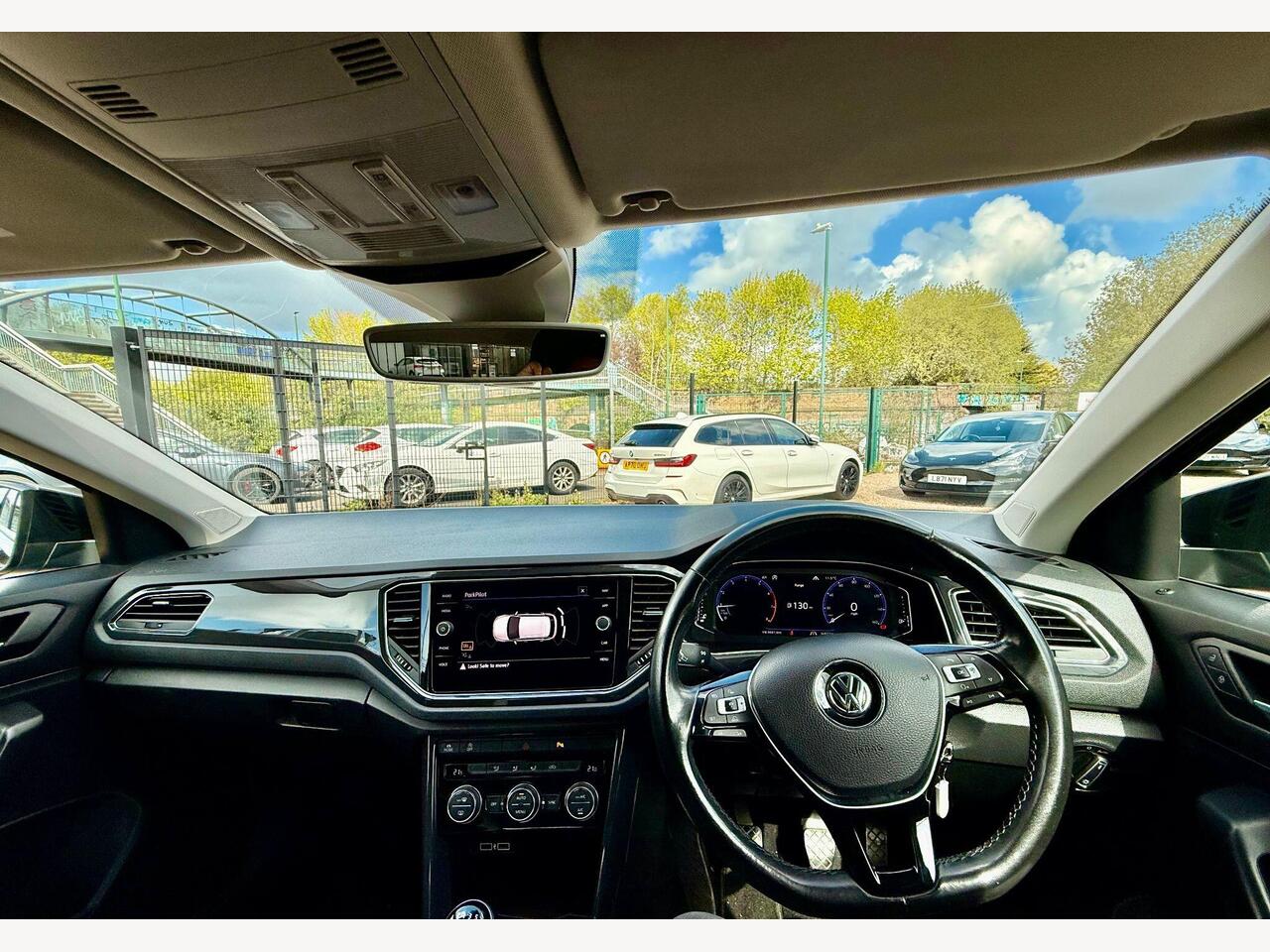 Volkswagen T-Roc DE18TXJ