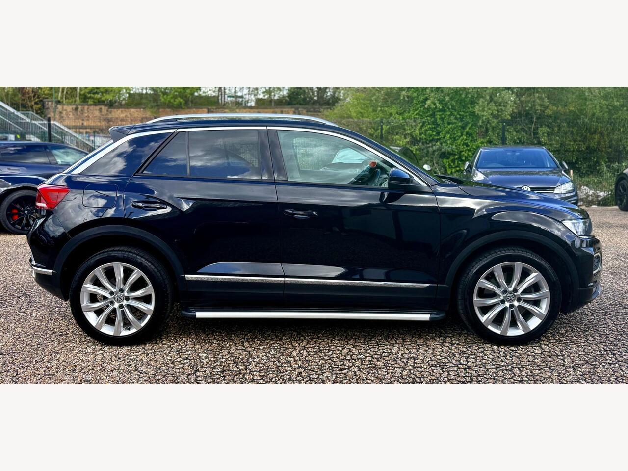 Volkswagen T-Roc DE18TXJ