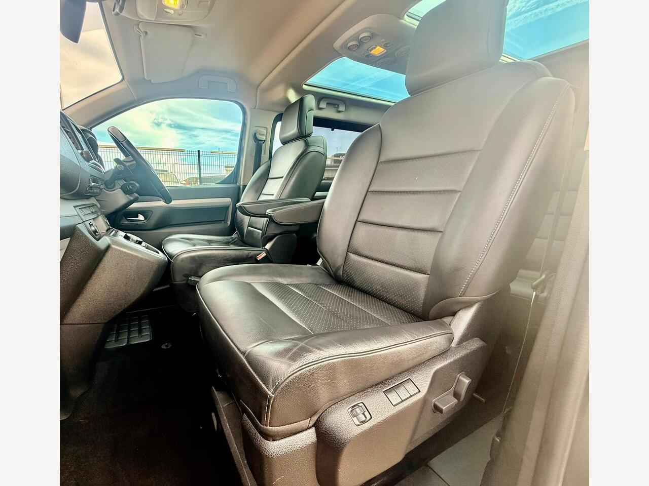 Toyota PROACE Verso SY70WKB
