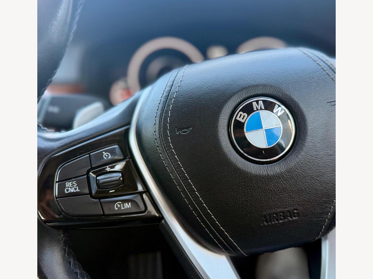 BMW 5 Series LJ19LKD