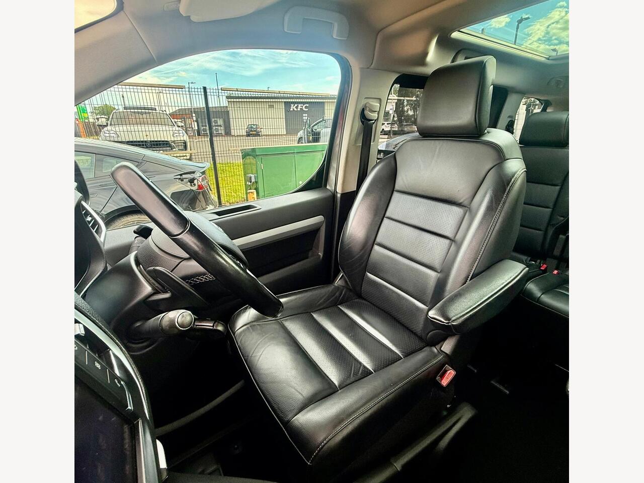 Toyota PROACE Verso SY70WKB